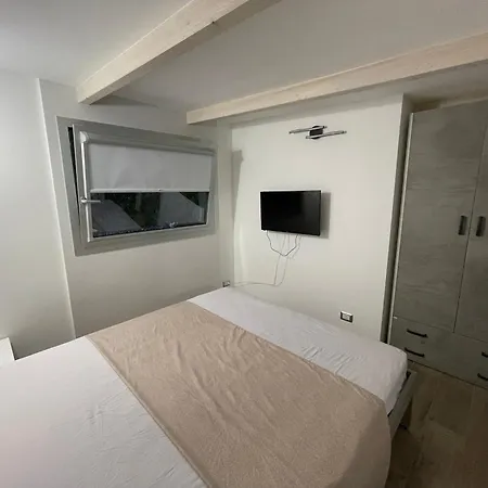 Paonessa * Lido Di Fondi